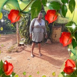 Meet your Posher, Lorna